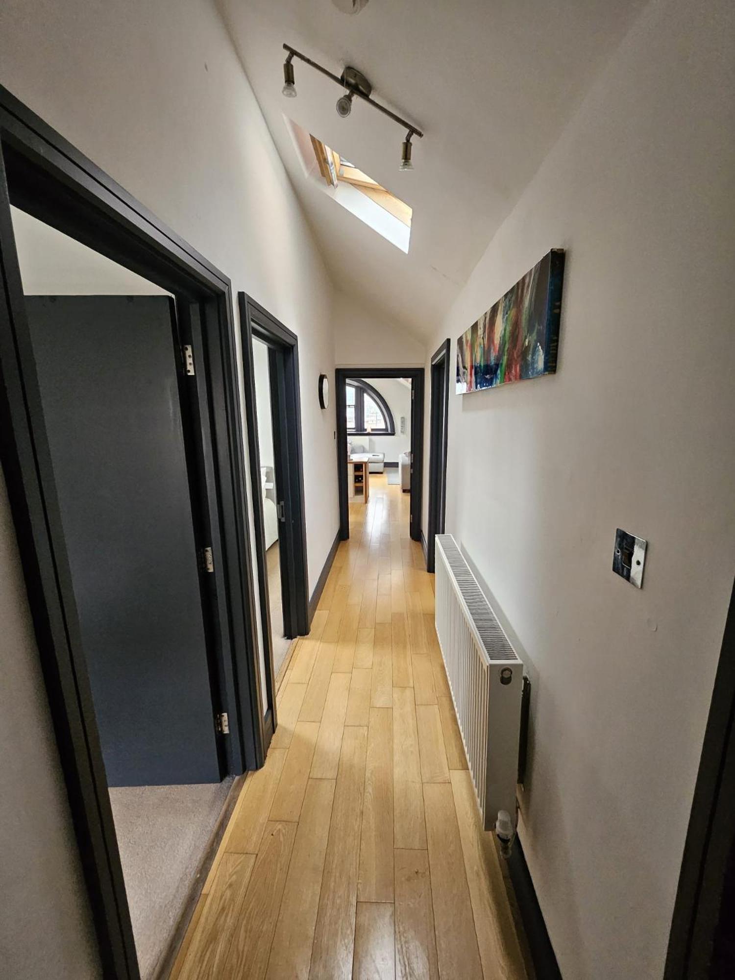 2 Bedroom City Centre Penthouse Loft Apartment Liverpool Exterior photo